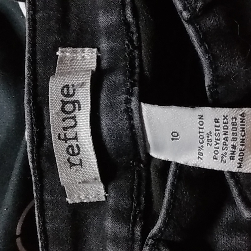 Jeans - Picture 2 of 3